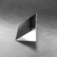 Prisme triangulaire à angle droit isocèle de 90 degrés Revêtement AR Verre optique BK7/K9 avec ouverture transparente de 90% pour projecteur optique
