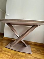 Table de salle à manger moderne avec plateau en marbre fritté et 6 chaises – Offre spéciale usine