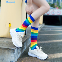 Vente en gros Adulte Taille Arc-En-Ciel Chaussettes Cadeau Mignon Lesbienne Gay Bisexuel Trans Lgbt Pride Femmes Chaussettes En Coton