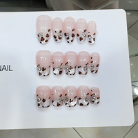 Faux ongles à presser faits main, motif ours et fraise, pour femmes et enfants, vente en gros, boîte mystère pour TikTok Live Stream