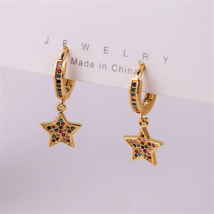 Pendientes de aro hipoalergénicos para mujer, aretes coloridos de arcoíris, circón, estrella, Luna, frutas, palma, Huggie - Product Image 5