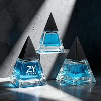 Einzigartige FEA13 Crimp 30ml 50ml 100ml Pyramidenförmige leere Parfümflasche Glas-Sprühflaschen Individuelle Verpackungen