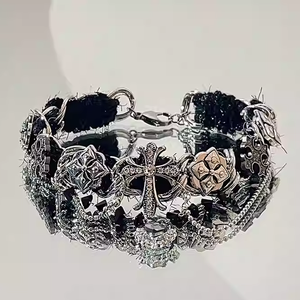 قلادة تشوكر من هيسيرا بتصميم عصري من سلسلة معدنية ثقيلة بطراز صناعي قوطي بانك مع صليب - Product Image 2