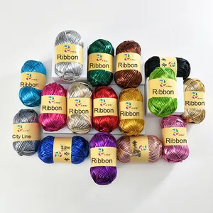 100% fil mélangé de <span class=keywords><strong>polyester</strong></span> 100g mélange métallique fantaisie haute ténacité conception à motifs élégants pour tricoter le fil de T-Shirt au Crochet - Product Image 1