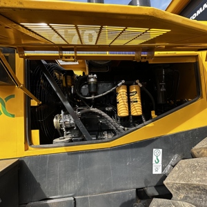 Cargadora de Ruedas Komatsu Usada WA320/WA350/WA470, Bomba de Motor de 75KW, Capacidad de 21640KG, Piezas Originales, Equipo Pesado de Segunda Mano - Product Image 6