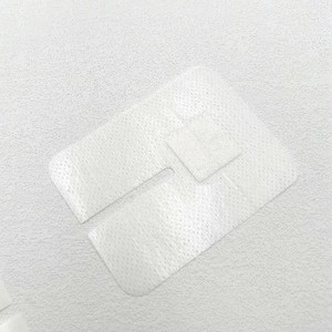 วัสดุปิดแผลสำหรับยึดสายสวนน้ำเกลือ/สายสวนทางหลอดเลือดดำชนิดกาวเหนียวแน่น คุณภาพดี ปลอดเชื้อทางการแพทย์ - Product Image 2