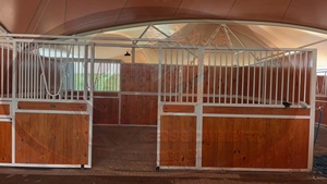 الأكثر مبيعًا ألواح مستقرة للحصان المجلفن مقاومة للطقس وحدات مأوى الحصان للمزرعة والخيول استخدام - Product Image 3