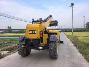 รถยกเทเลแฮนด์เลอร์ JCB 540-140 มือสอง สภาพดี บูมยืดได้ พร้อมหัวยกแบบเทเลสโคปิก - Product Image 4