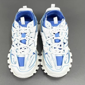 Zapatillas deportivas casuales de lujo para hombre de diseñador de alta gama, de triple uso, con material de primera calidad, de corte bajo, estilo 'Dad Shoes', para running lento - Product Image 1