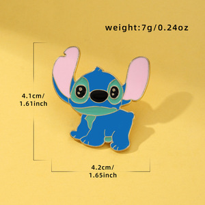 Yini nhà sản xuất bán buôn tùy chỉnh khâu Trâm dễ thương schoolbag trang trí với Anime nhân vật Kẽm hợp kim an ninh huy hiệu - Product Image 6