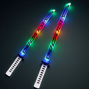Vente en gros Nouveau <span class=keywords><strong>sabre</strong></span> <span class=keywords><strong>laser</strong></span> Katana blanc <span class=keywords><strong>lumineux</strong></span> pour enfants Jouet bon marché de l'usine de jouets pour enfants - Product Image 3
