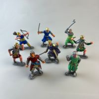 Personnalisez une variété de mini-poupées pirates en PVC, jouets décoratifs, 8 modèles de poupées pirates, cadeaux