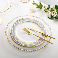 Vaisselle de luxe de style italien en porcelaine blanche, assiettes de service pour banquet de mariage, vaisselle en céramique avec bord doré, assiettes à dîner, ensemble d'assiettes