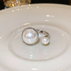 Bagues de haute qualité pour femmes, plaquées or, résistantes à la décoloration, ouvertes et ajustables, avec perles - Product Image 4