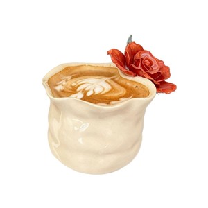 Taza de Café de Cerámica Hecha a Mano, Tridimensional, con Rosa <span class=keywords><strong>Roja</strong></span> Pintada a Mano, Color Subesmaltado, Diseño Retro de Lujo Ligero, para Oficina o Cafetería - Product Image 5