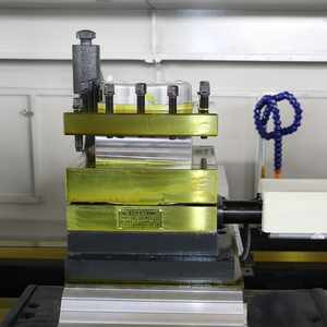 New tự động <span class=keywords><strong>CNC</strong></span> <span class=keywords><strong>Lathe</strong></span> độ chính xác cao machicne công cụ giường phẳng <span class=keywords><strong>Lathe</strong></span> - Product Image 6