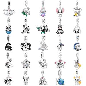 Bracelet en laiton avec pendentifs, motifs panda, éléphant et ours, adapté aux hommes et aux femmes, personnalisation tendance. - Product Image 1