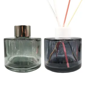 Round 50ml 1.7 oz 100ml gradient amber Glass Diffuser Bottles Essential Oil Fragrance Reed Holders Fiber Sticks Diffuser bottle