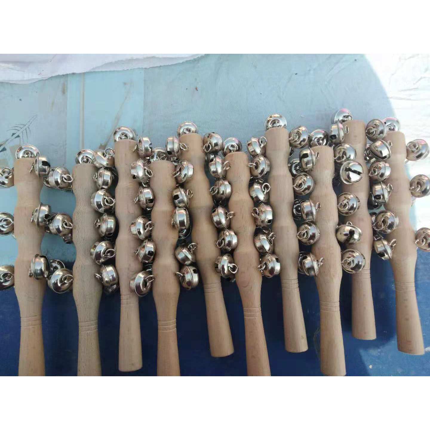 Campana de 13 barras, 20 x 5 cm, 90 gramos