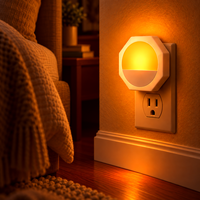 Veilleuse intelligente 1600K ambre, capteur de lumière automatique, lampe murale à intensité variable en continu pour chambre et couloir