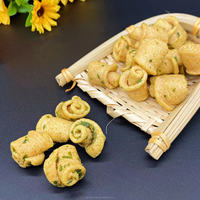 Rouleaux de saveur d'échalotes, en-cas coréen, rouleaux de légumes sucrés, biscuits, en-cas soufflés