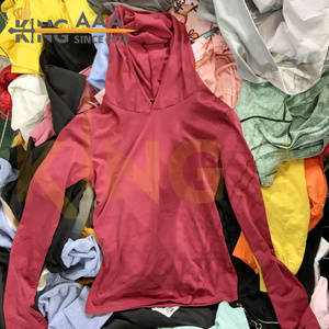 เสื้อฮู้ดดี้โอเวอร์ไซส์คุณภาพสูงขายส่ง เสื้อผ้ามือสองสำหรับผู้หญิง ชุดกีฬา เสื้อผ้ามือสอง โพลีเอสเตอร์/คอตตอน ใส่ได้<span class=keywords><strong>ทุก</strong></span>ฤดู ขั้นต่ำ 45 กก. - Product Image 5