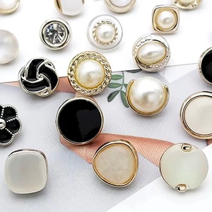 Tùy Chỉnh Thiết Kế Kim Loại Áo Nút Với Ngọc Trai Men Tay Khâu & Mạ Kỹ Thuật Cho May Mặc May Xử Lý - Product Image 2