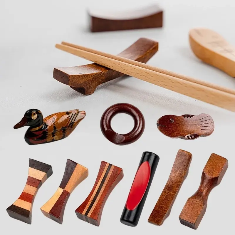 Supporto per bacchette in legno a forma di foglia all'ingrosso supporto per bacchette in legno ecologico supporto per coltello forchetta cucchiaio riutilizzabile