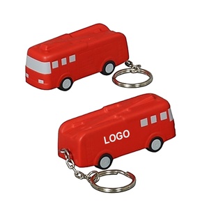 Porte-clés personnalisé amusant et réaliste en mousse PU compressible, figurine de camion de pompiers - Product Image 1
