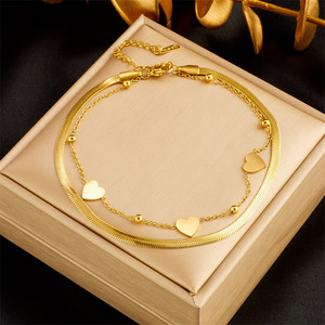 Tobilleras al por mayor de doble capa con dijes de corazón, cadena plana tipo serpiente, impermeables, antidesvanecimiento, chapadas en oro, de acero inoxidable - Product Image 2