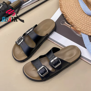 Nuevo Diseño Personalizado de Sandalias de Verano para Mujer con Punta Abierta, Parte Superior de PVC Transpirable y Ligera, Estilo Dulce y Fácil de Poner - Product Image 3