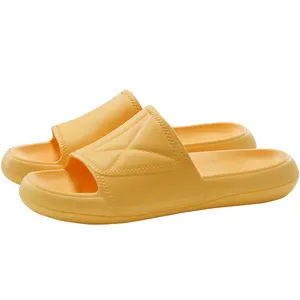 Low Price Good Quality High-quality Bling Slipper Designer Brand Slippers Cute Summer Slippers For Women