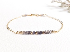 Bracelet en perles de pierres naturelles minimalistes, fait main, unique, non-ternissant, en or 18 carats, idéal pour la vente en gros - Product Image 5