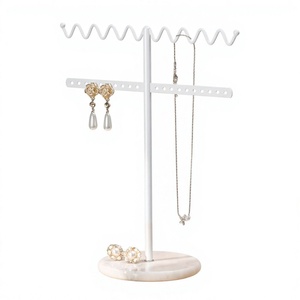 Expositor de Joyería de Metal Blanco con Base de Mármol y Gancho Ondulado para Collares y Pendientes, Soporte para Joyas en Oferta - Product Image 1