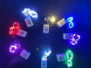 10 metros hoja <span class=keywords><strong>LED</strong></span> 60 tira de alambre de cobre luz caja de batería de plástico blanco con luces de cadena para palo