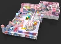 Aire de jeux intérieure pour enfants Union Plant Manufactory avec piscine à balles, toboggan, carrousel, structure d'escalade et bac à sable sur le thème des pastels