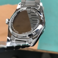 Montre de marque personnalisée 5ATM étanche Mouvement japonais Logo personnalisé Cadran blanc Quartz Montres de luxe de marque en acier inoxydable Montres de mode
