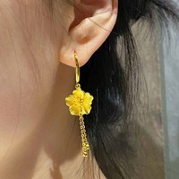 Chaîne de clavicule à fleurs et pompons dorés, chic, polyvalente, haut de gamme, élégante, raffinée, avec ensembles d'ornements de chaînes