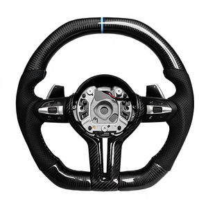 BMW F10 F30 E90 F70 E71 F31 F32 X5 X6 F01 F07 F20 F11 F22 F25M3M4M5に適した、上下が平らなカーボンファイバーステアリングホイール - Product Image 1