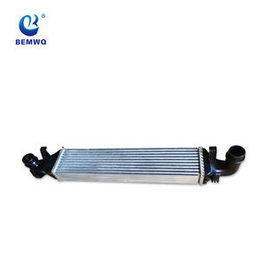 <span class=keywords><strong>Intercooler</strong></span> moteur 246 500 09 00 pour Mercedes Benz W246W156 - Product Image 2