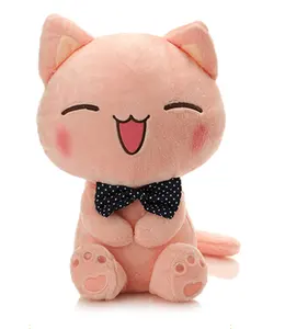 Chat souriant avec un grand visage mignon, peluche douce, grosse poupée porte-bonheur à la vente en gros de chat en peluche personnalisé