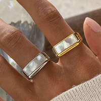Anneau ouvert Rectangle en coquille naturelle en acier inoxydable à la mode pour les femmes bijoux de doigt plaqués or personnalisés