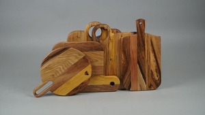 Tabla de Cortar de Madera - Forma Rectangular, 2.0 cm de Grosor, Apta para Lavavajillas, Hecha a Mano, Regalo para Amantes de la Cocina - Product Image 4