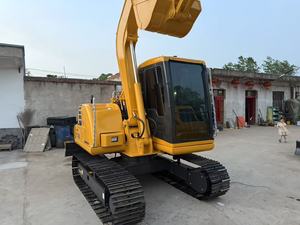 Excavadora hidráulica Komatsu de 6 toneladas a la venta, buen rendimiento con motor central y componentes de engranajes, marca japonesa - Product Image 4