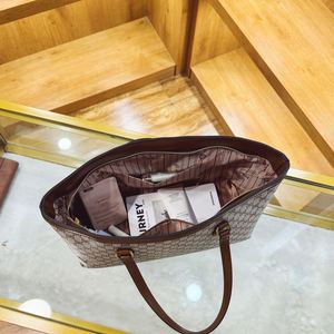 2025 Model High-quality PU Leather Large Capacity Tote <b>Bag</b>. Luxurious Designer Handbag Anti-Theft Portable <b>Summer</b> Daily Use - Product Image 2