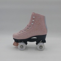 Usine directe de haute qualité enfants patins à roulettes en plein air meilleure vente sport professionnel Quad chaussures échantillon disponible en gros