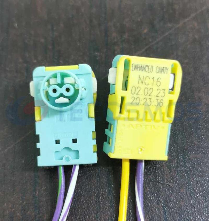 Car Connector For sensor plug is green with no back cover and has two pins CT2-0148M-8