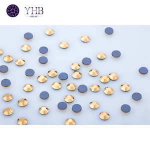 Diamante de imitación de cristal Bling Hotfix de alta calidad de piedra de cristal con reverso plano redondo suelto para camisas de transferencia - Product Image 2