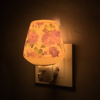 Lámpara de Pared Enchufable TC25 ETL USA ABS PC PBT con Bombilla de Luz Cálida, Lámpara de Noche para Dormitorio, Multifuncional, Estilo Tradicional
