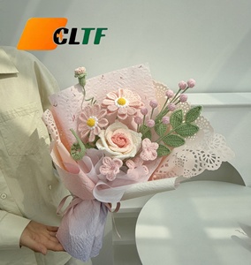 ช่อดอกไม้โครเชต์สไตล์ใหม่ CLTF 2026 ประณีต ดอกไม้โครเชต์คุณภาพสูง ดอกลิลลี่ถัก ดอกกุหลาบไทย ดอกไม้ผสม ดอกไม้แฮนด์เมด - Product Image 5